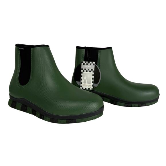 CCILU Shoes - NWT Ccilu Horizon Ankle Boots Women's Size 7 Green Waterproof Rain boots